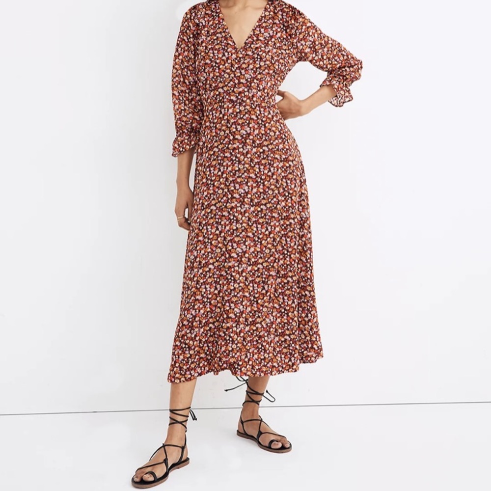 Madewell Long-Sleeve Crossover Midi Dress in Clipdot Spring Prairie